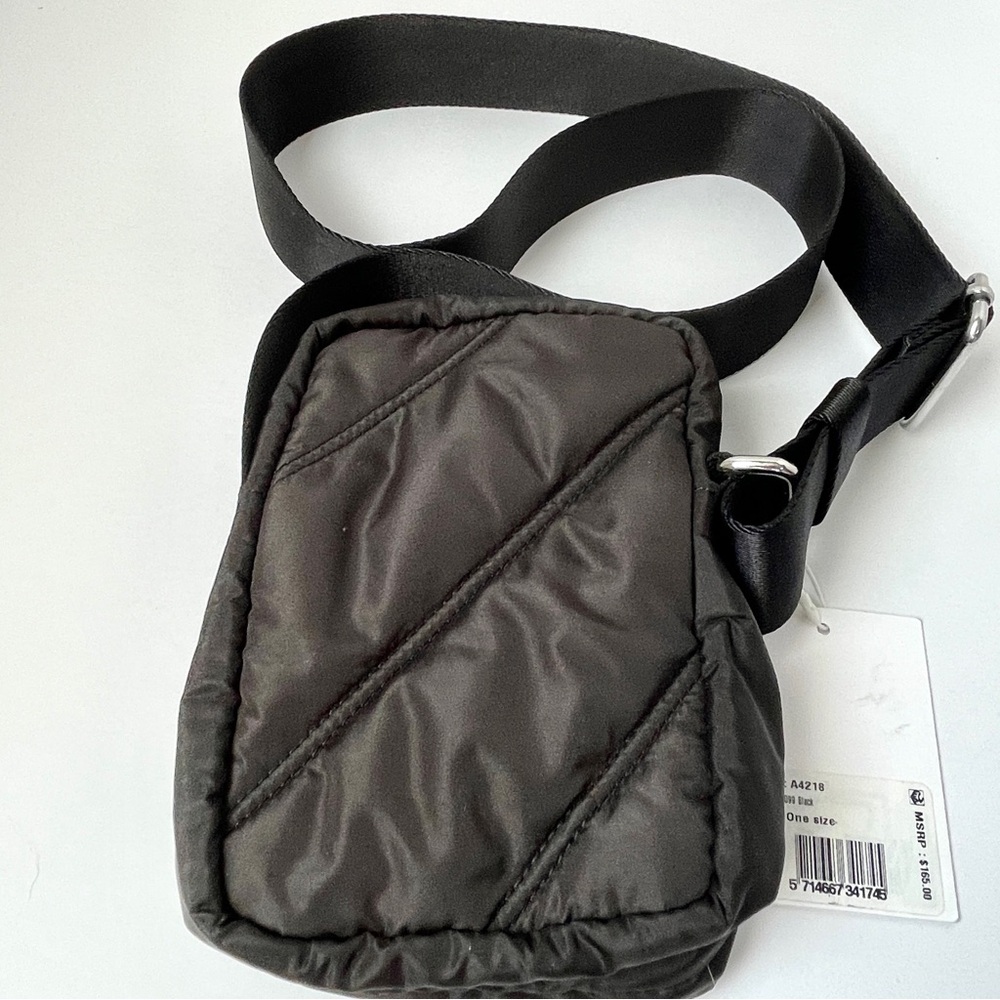 Ganni Mini Quilted Tech Crossbody Bag NWT - Picture 4 of 4